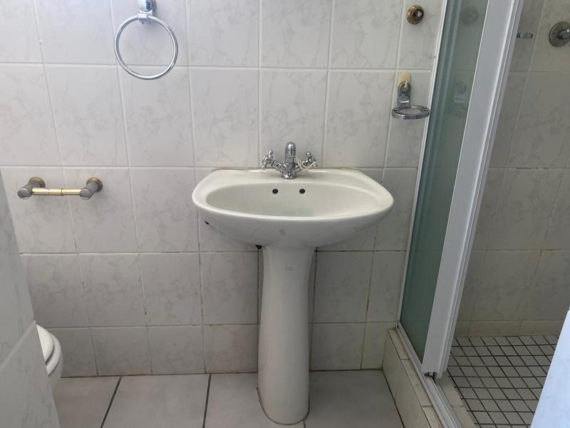 5 Bedroom Property for Sale in Balmoral Eastern Cape